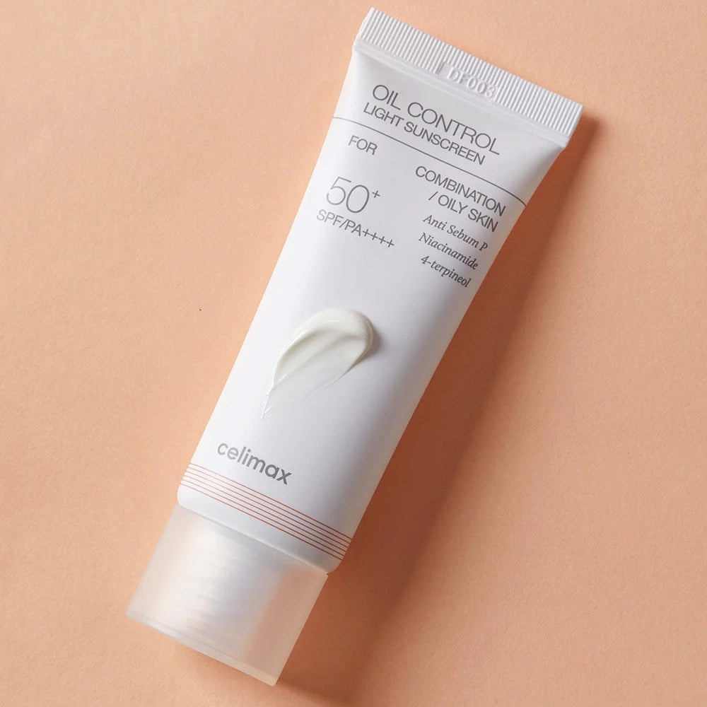 Sebumu regulējošs gaisīgs saules aizsargkrēms Celimax Oil Control Light Sunscreen SPF50+PA++++