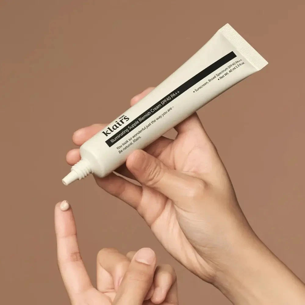 BB krēms ar dabisku noslēguma akcentu Dear Klairs illuminating Supple Blemish Cream SPF40 PA++