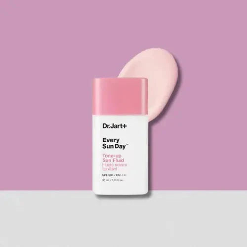 Izgaismojošs sauļošanās šķidrums Dr. Jart+ Every Sun Day Tone-Up Sun Fluid SPF50+ PA+++