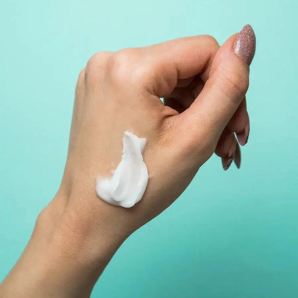 Skrubis sejai ar sodu Etude House Baking Powder Crunch Pore Scrub