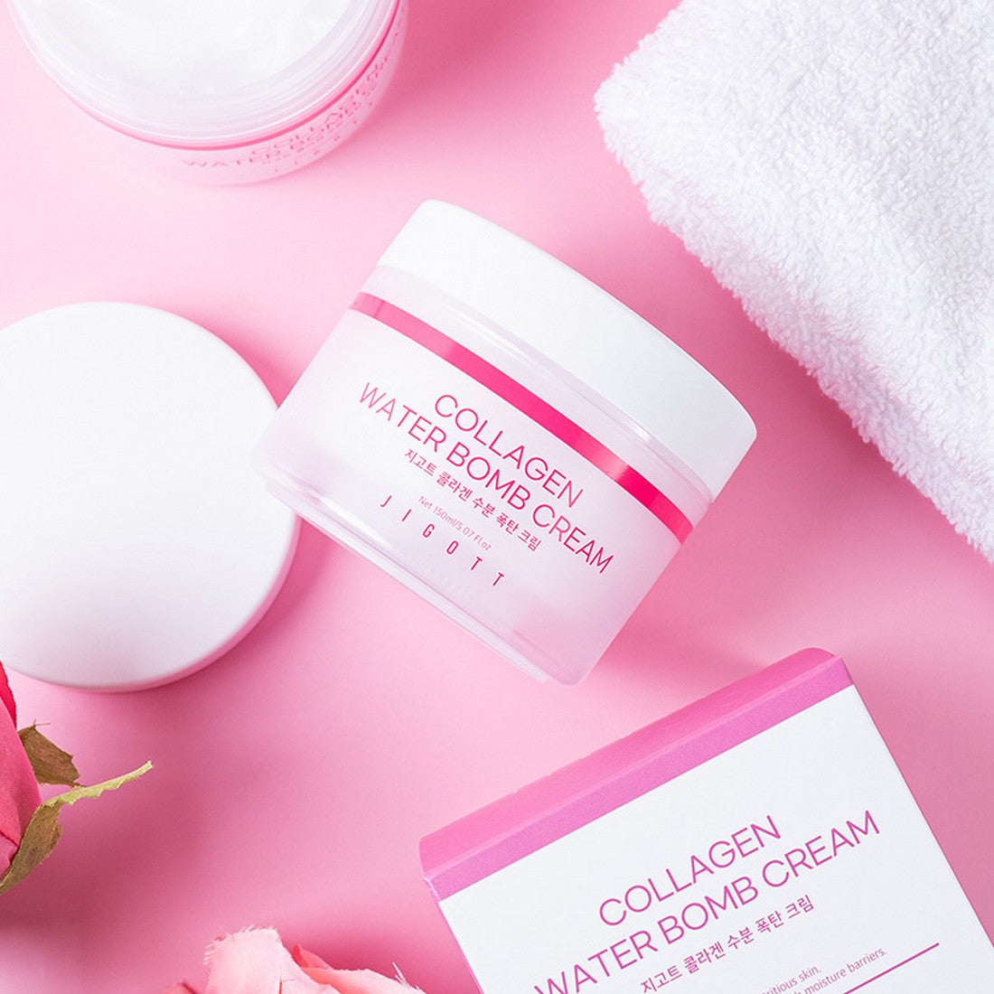 Увлажняющий крем для лица с коллагеном Jigott Collagen Water Bomb Cream