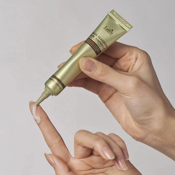 Atjaunojošs nakts serums matiem Lador Snail Sleeping Clinic Ampoule