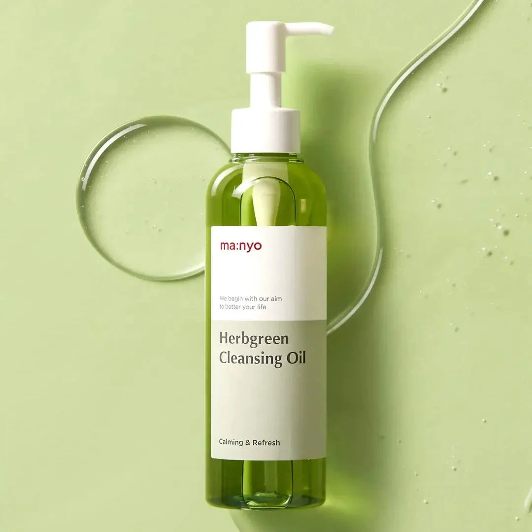 Hidrofīlā eļļa ar sastāvā iekļautu augu kompleksu Manyo Herb Green Cleansing Oil