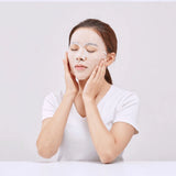 Mitrinoša maska ar bērzu sulu Round Lab Birch Juice Moisturizing Mask