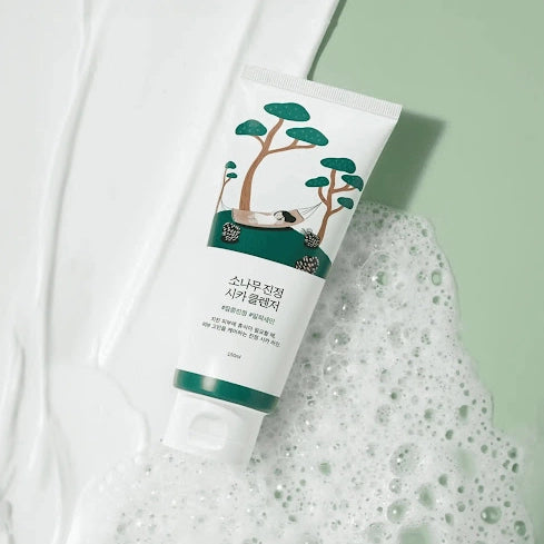 Round Lab Pine Calming Cica Cleanser