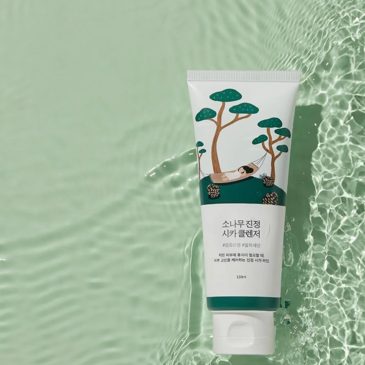 Round Lab Pine Calming Cica Cleanser