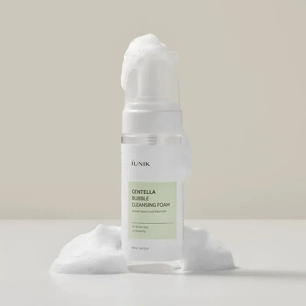 Maigas putiņas sejas mazgāšanai ar Āzijas centellu iUnik Centella Bubble Cleansing Foam