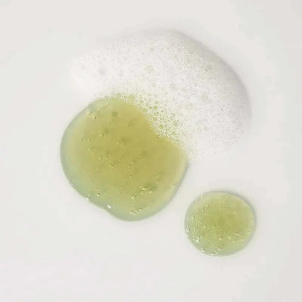 Attīrošs gels aknes novēršanai ar rozmarīnu Kaine Rosemary Relief Gel Cleanser