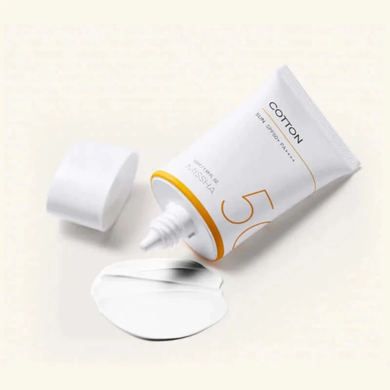 Saules aizsargkrēms ar samtaini maigas ādas noslēguma akcentu Missha All Around Safe Block Cotton Sun SPF 50+ PA++++