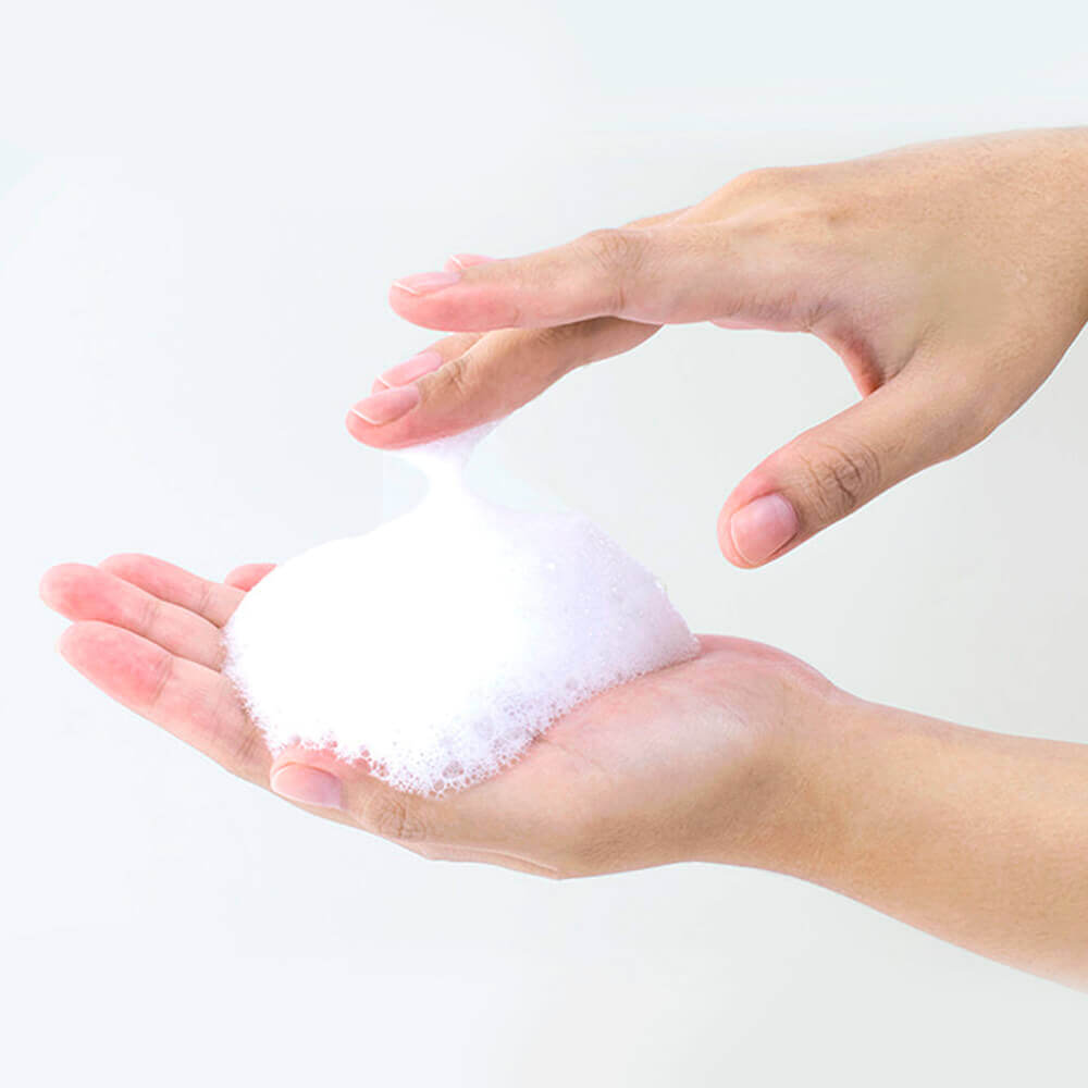 Attīrošas putiņas problemātiskai ādai Pyunkang Yul Calming Acne Cleansing Foam