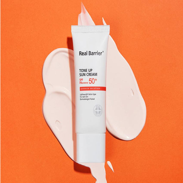Saules aizsargkrēms ar balinošu efektu Real Barrier Tone Up Sun Cream SPF50+ PA++++