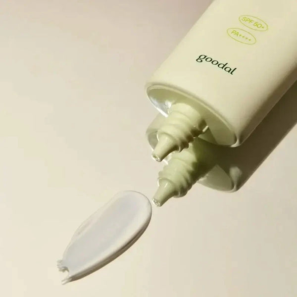 Mierinošs un mitrinošs saules aizsargs GOODAL Heartleaf Calming Moisture Sun Cream SPF 50+ PA++++