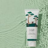 Round Lab Pine Calming Cica Cleanser