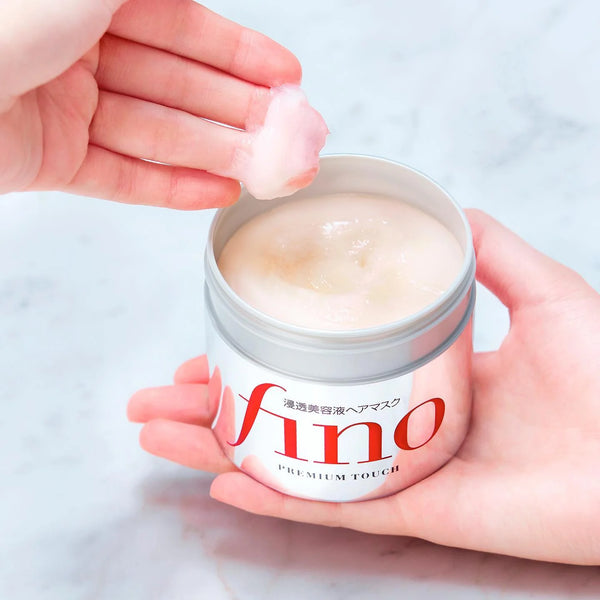 Atjaunojoša matu maska Shiseido Fino Premium Touch Hair Mask